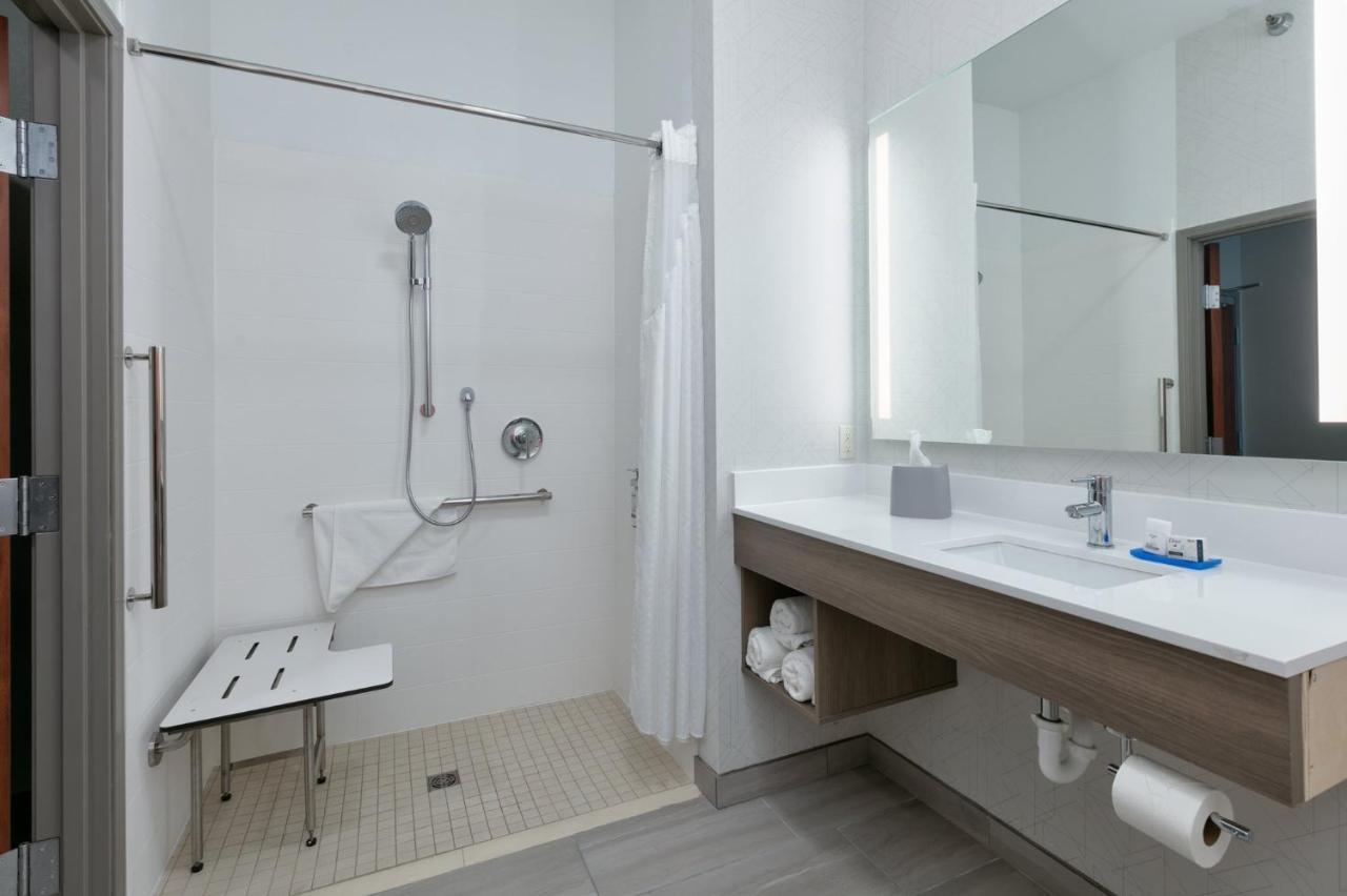 Holiday Inn Express Hotel & Suites Shakopee By Ihg Dış mekan fotoğraf