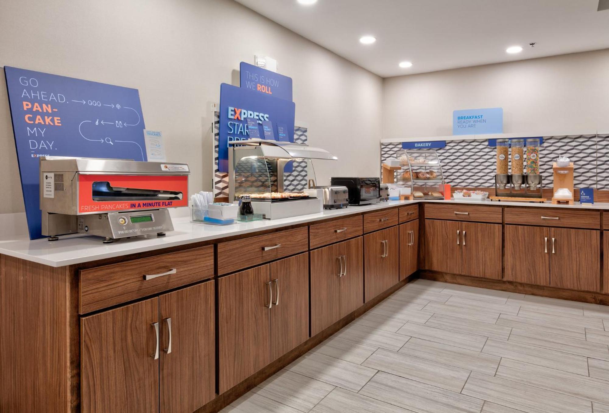 Holiday Inn Express Hotel & Suites Shakopee By Ihg Dış mekan fotoğraf